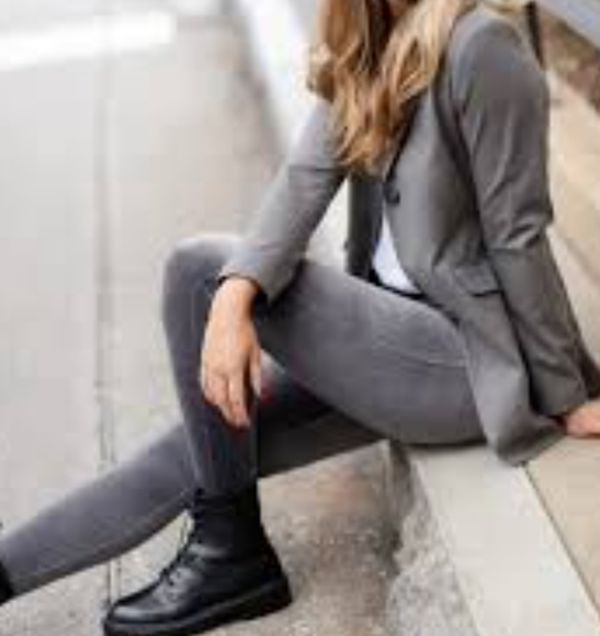 SPANX Pants - Spanx nwot light gray leggings small high rise